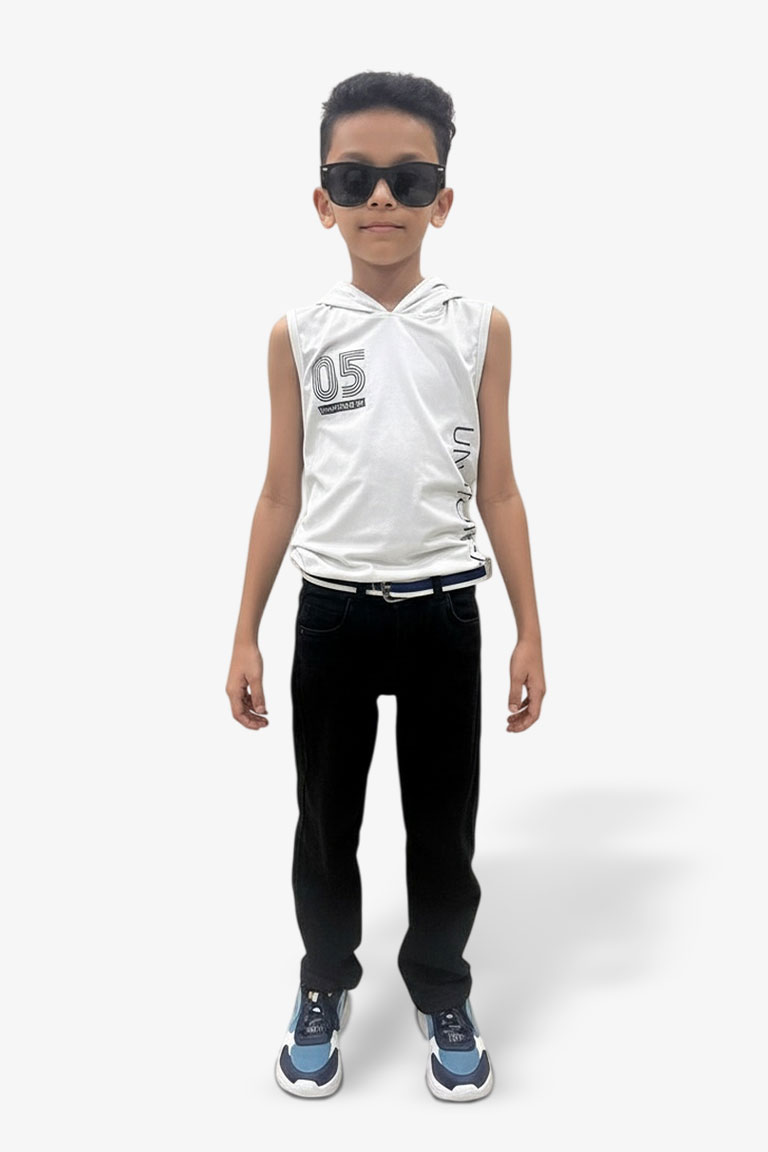 Straight Fit - Black - Image 2